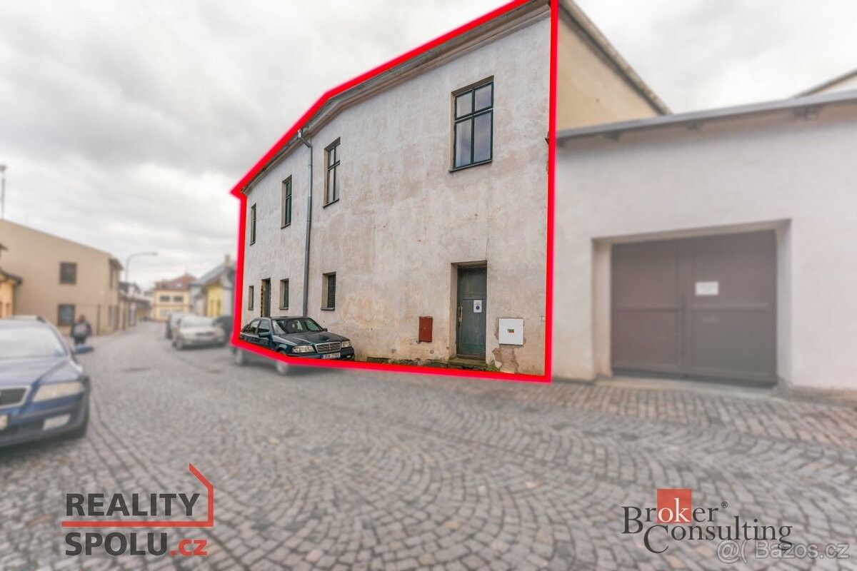 Prodej dům - Polička, 572 01, 700 m²