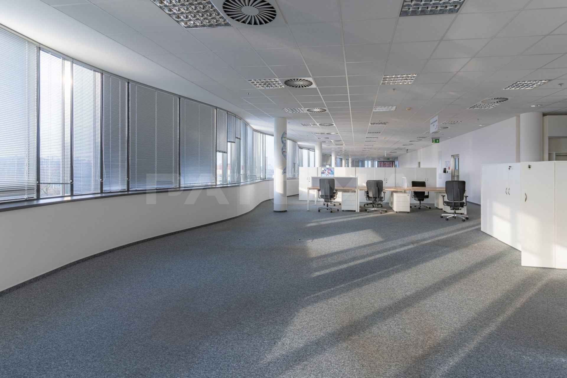 Kancelář · 708 m² · Českomoravská, Praha - 4