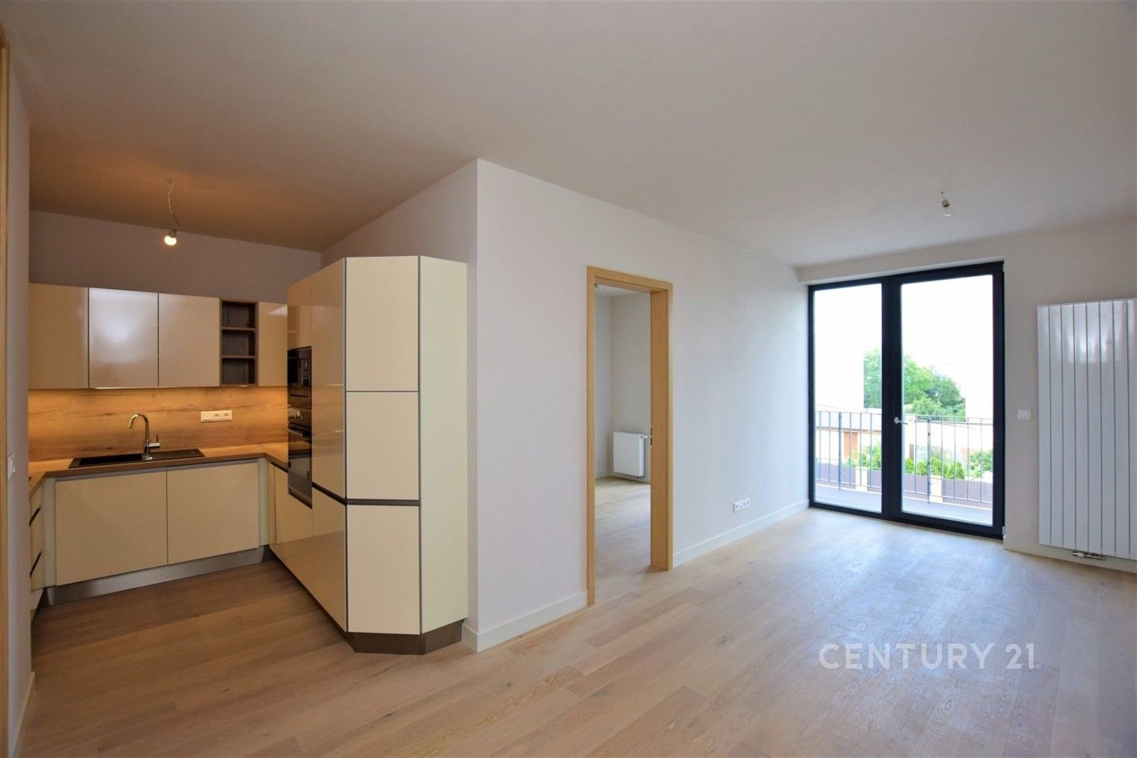 2+kk, Benkova, Praha, 58 m²