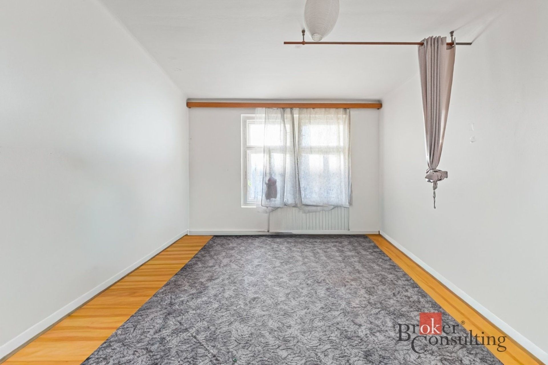 2+kk, Koněvova, Praha, 60 m² - 2