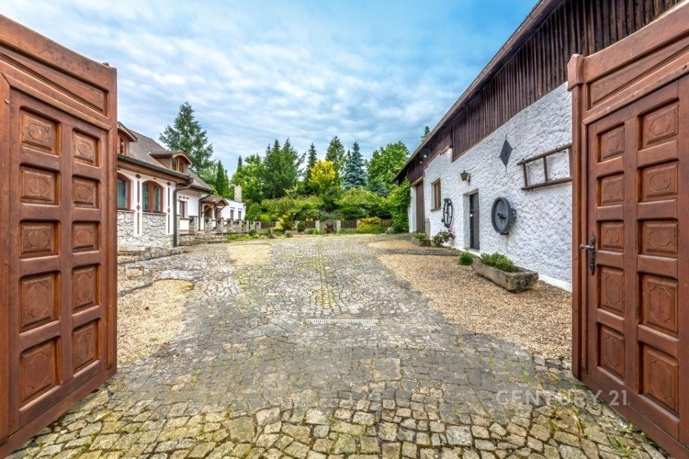 Rodinné domy, Mnich Mirotín, 663 m² - 2