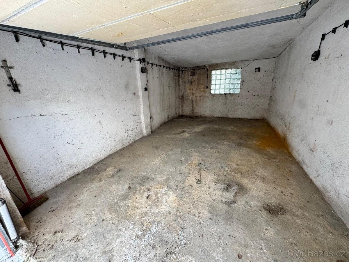 Pronájem garáž - Habartov, 357 09