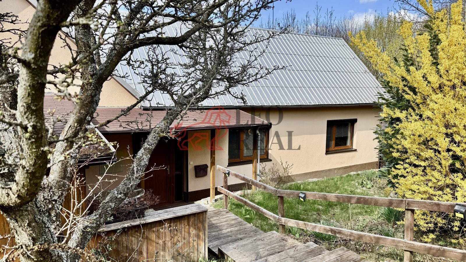 Rodinné domy, Lopeník, 250 m² - 1