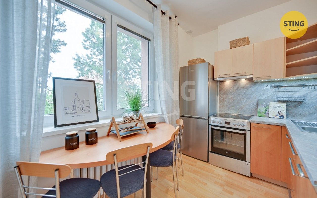 3+1, Sídliště, Nivnice, 73 m² - 2