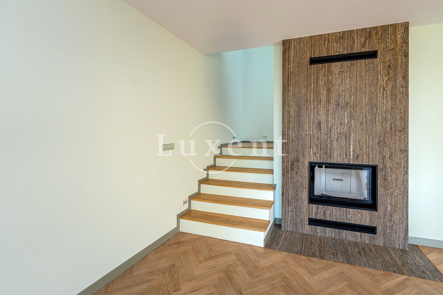Prodej byt 4+kk - Praha, Hlavní město Praha, 175 m² - 5