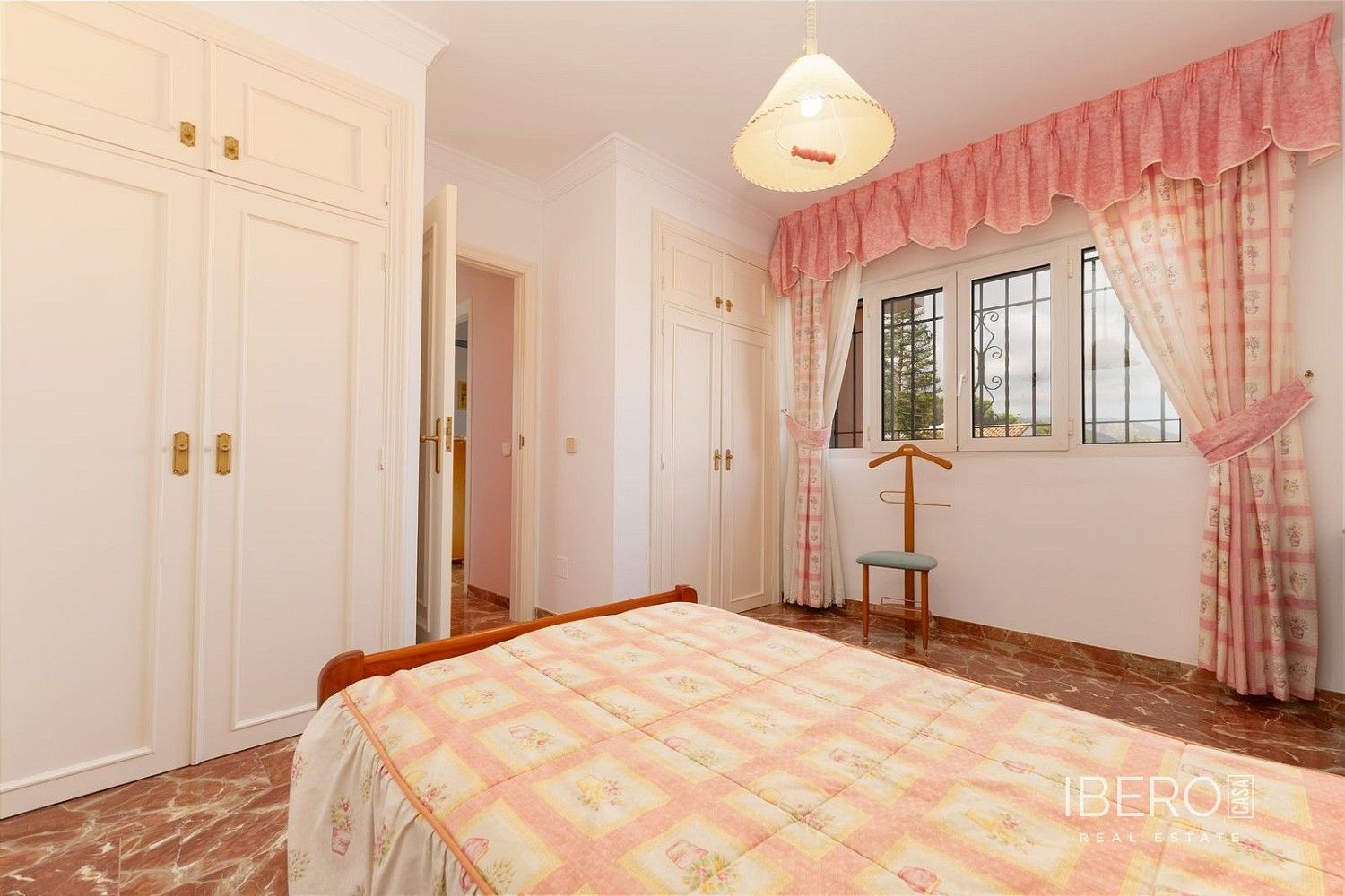 Rodinný dům · 425 m² · Alhaurín de la Torre, ES - 3