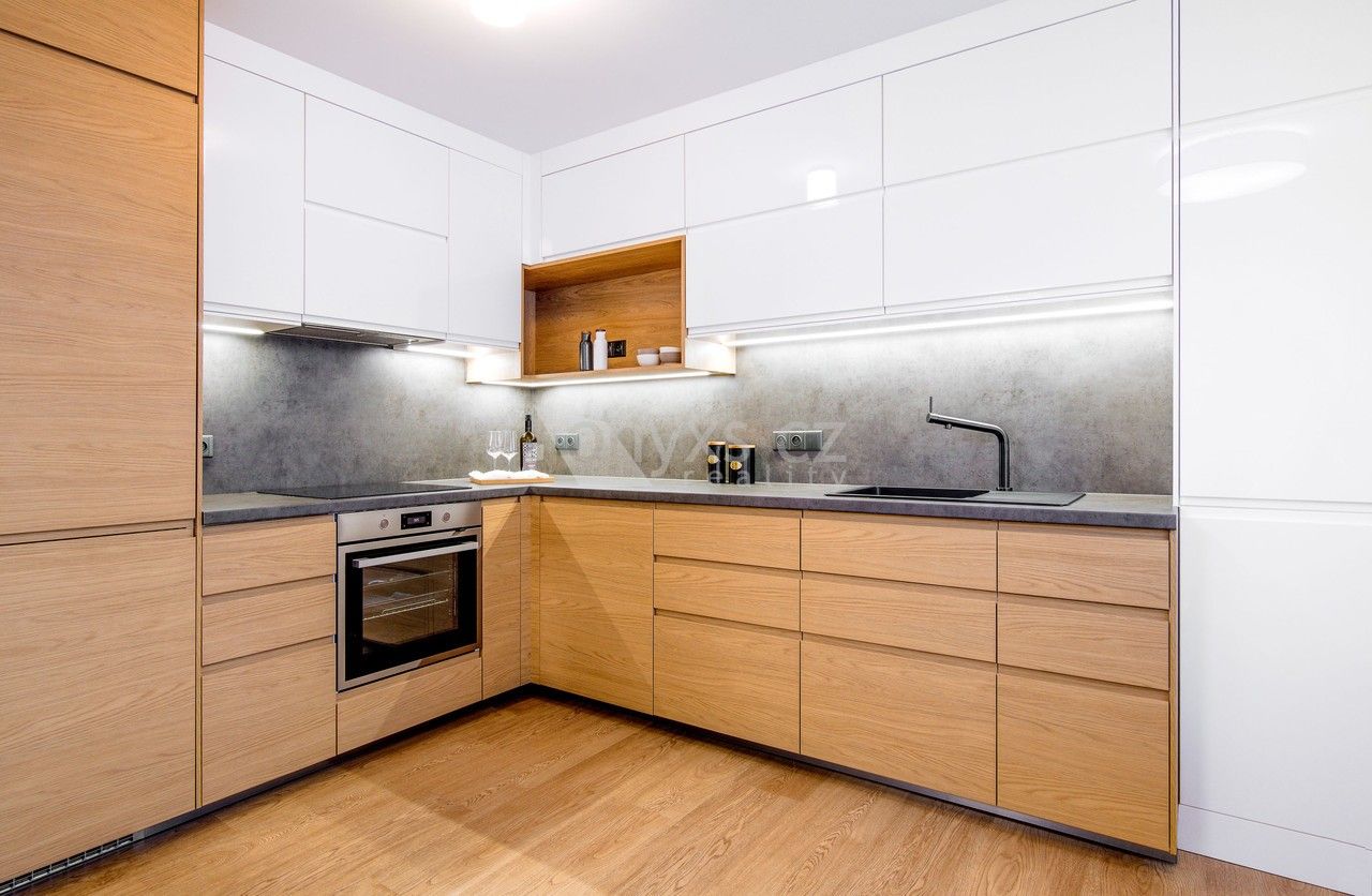 Byt 3+kk · 76 m² · Přetlucká, Praha - 3