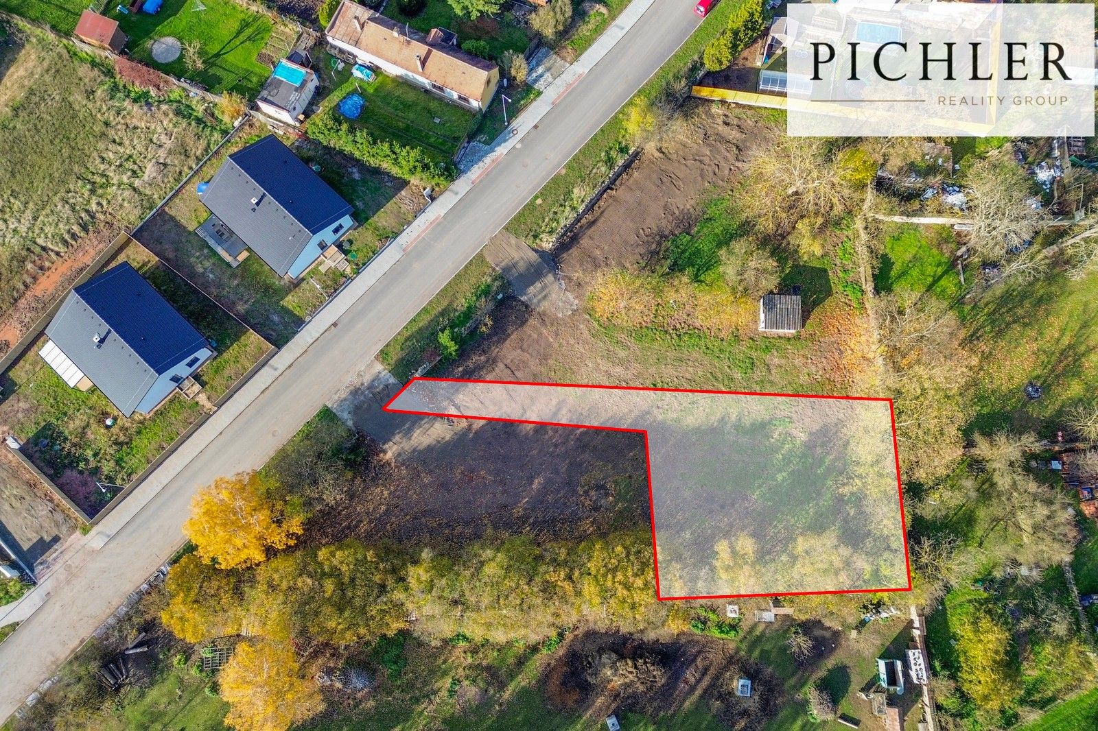 Prodej pozemek pro bydlení - Úherce, 696 m²