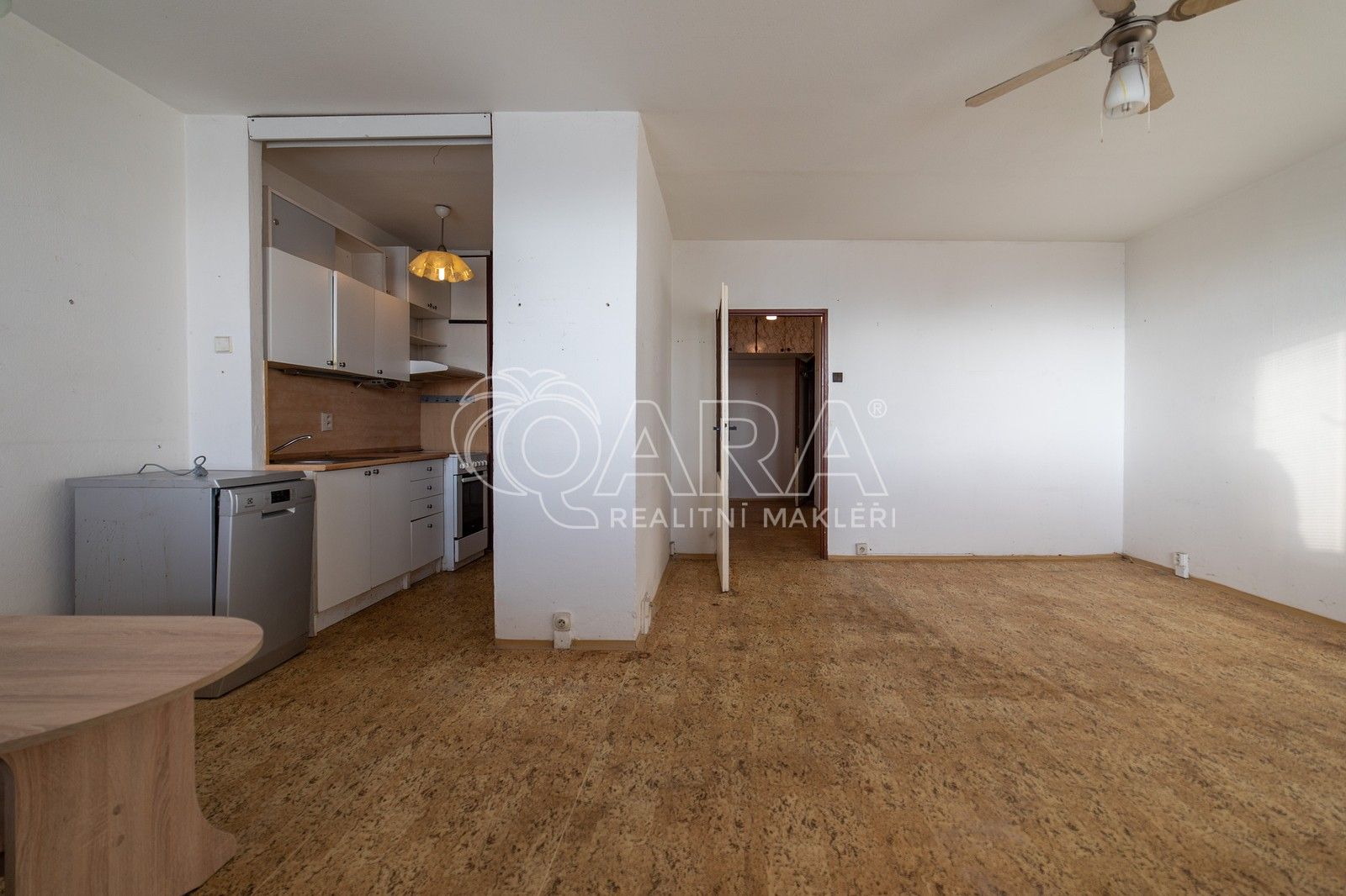 Prodej byt 1+1 - Poznaňská, Praha, 56 m²