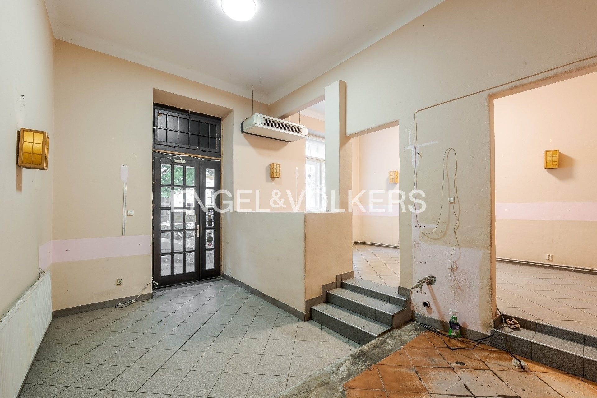 Obchodní prostory · 71 m² · Řipská 818, Praha Vinohrady - 4