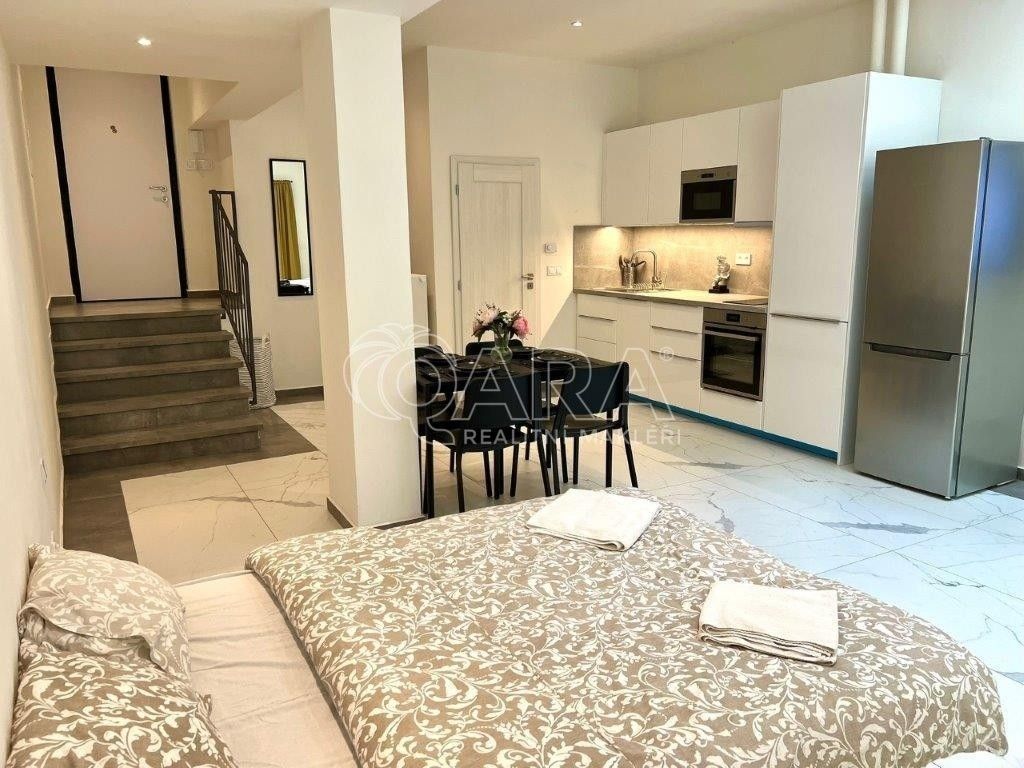 Prodej byt 1+kk - Plzeňská, Praha, 52 m²