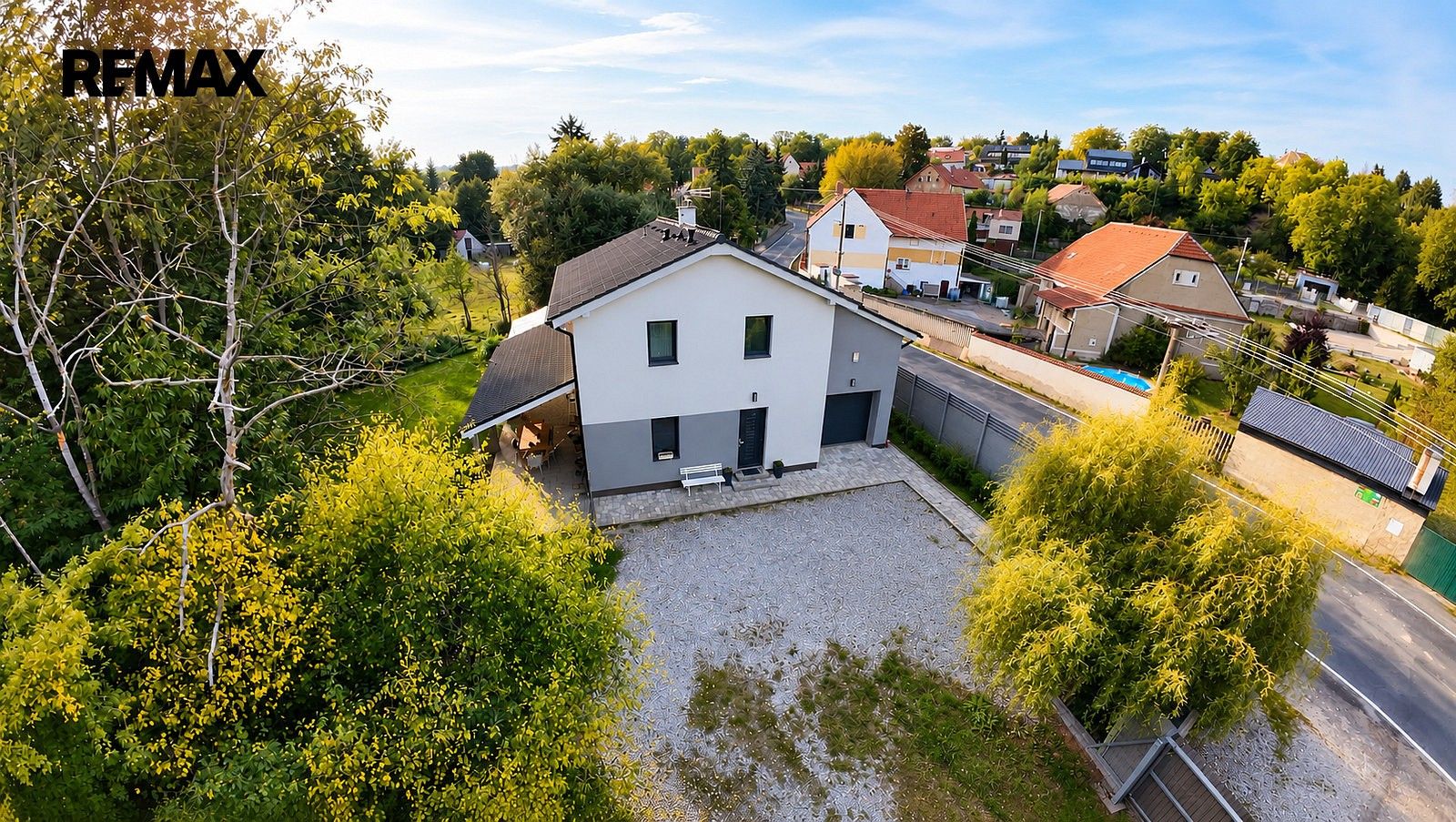 Prodej rodinný dům - Statenická, Statenice, okres Praha-západ, 160 m² - 2