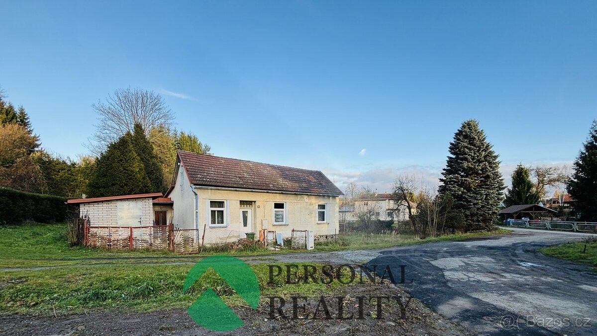 Rodinné domy, Korouhev, 569 93