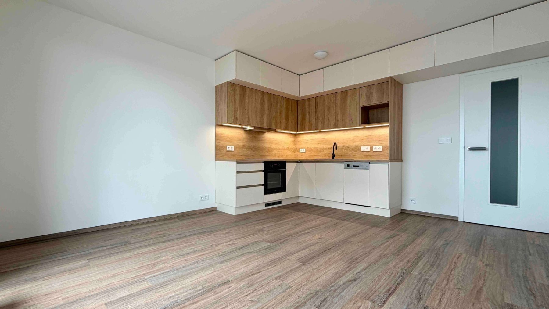 Byt 2+kk, 59 m²