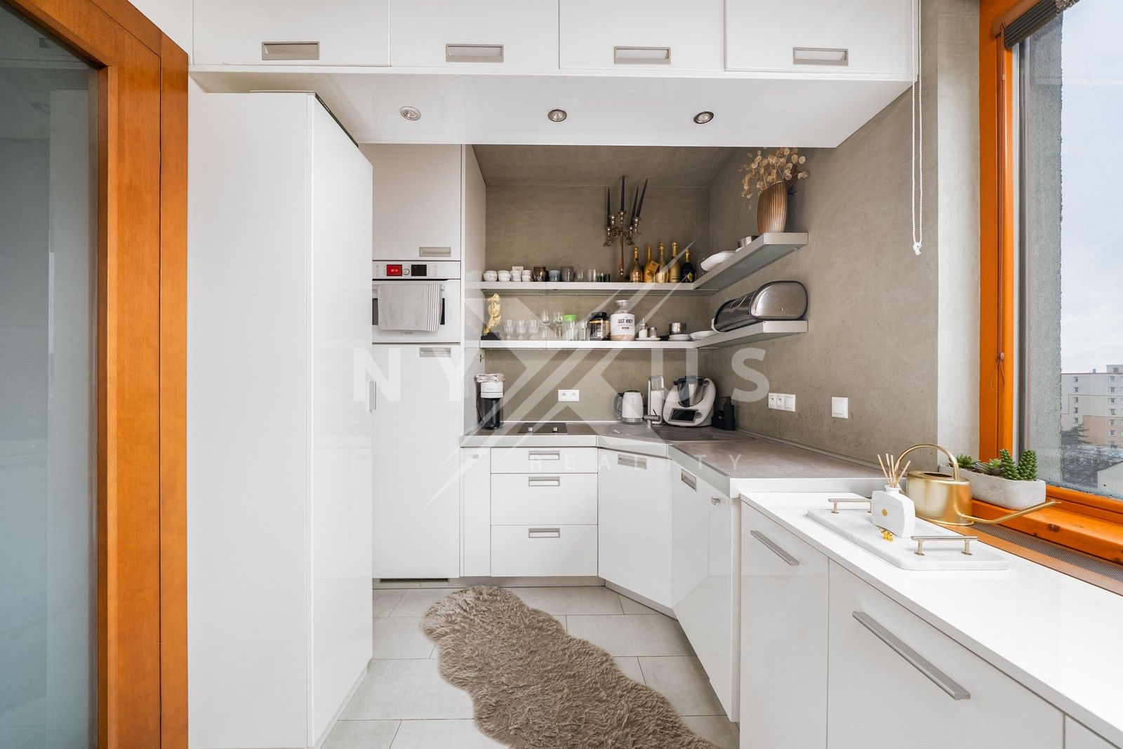Pronájem byt 1+kk - Antala Staška, Praha, 35 m²