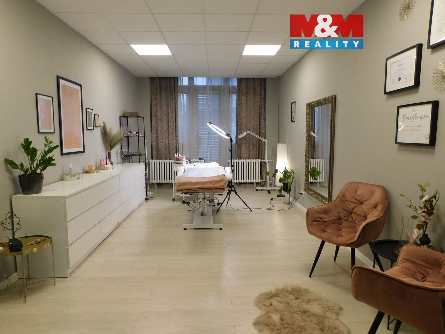 Obchodní prostory, Riegrova, Jablonec nad Nisou, 28 m²