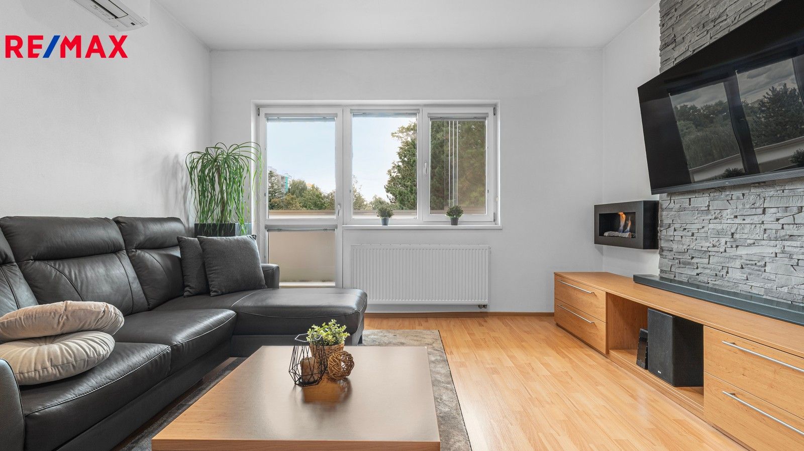 Prodej byt 2+kk - Vysočanská, Praha, 61 m²