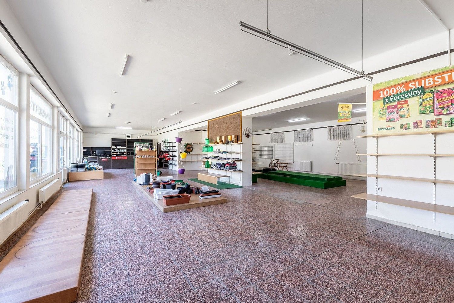Obchodní prostory · 484 m² · Drnholec, okres Břeclav, Jihomoravský kraj - 4