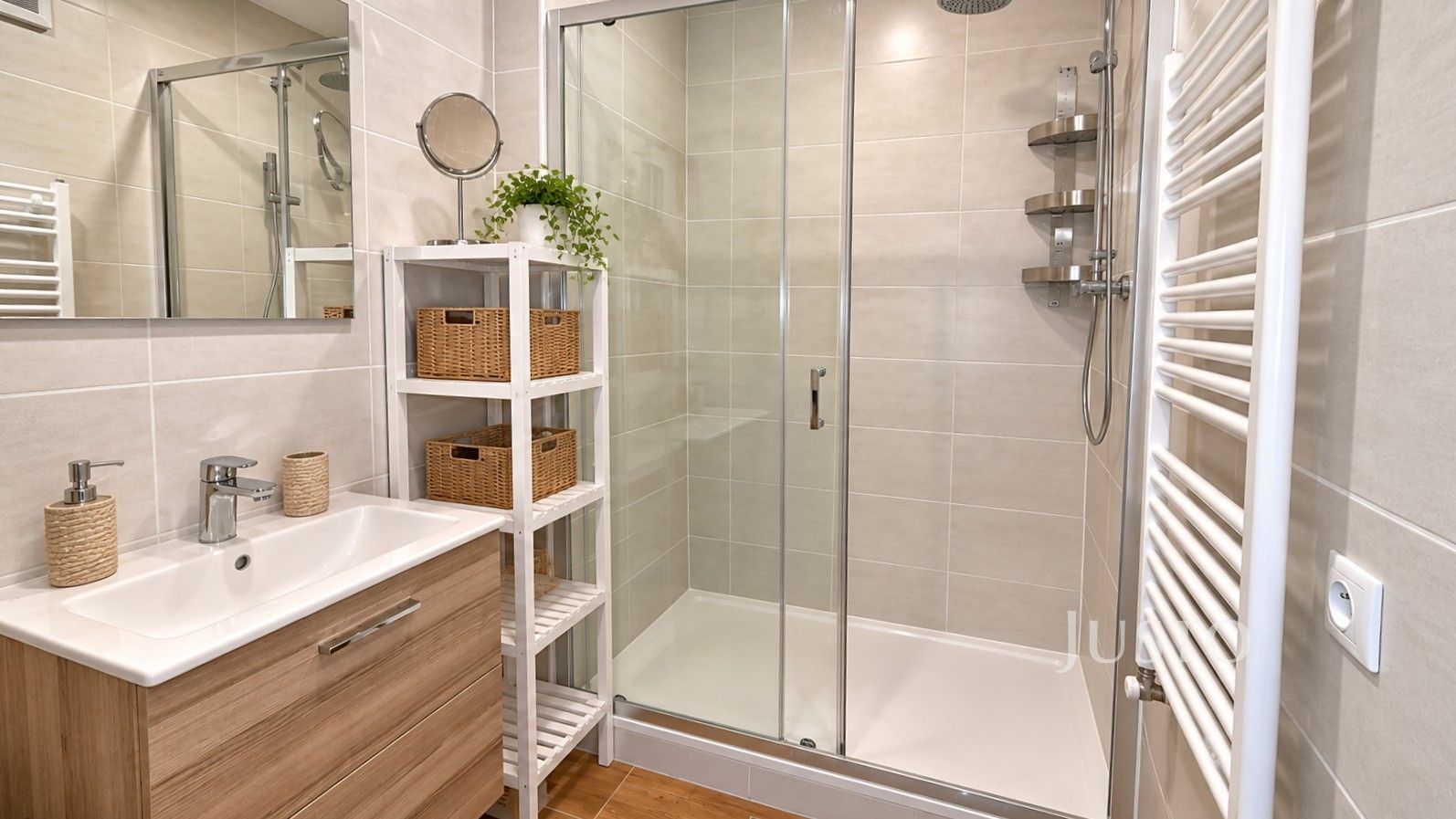 Prodej byt 3+1 - třída Přátelství 1947, Písek Budějovické Předměstí, 65 m² - 5