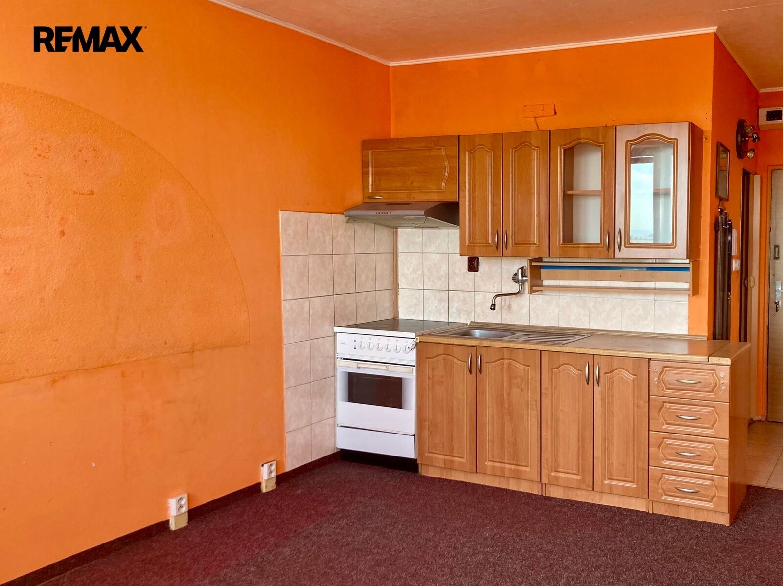 2+kk, Borová 5136, Chomutov, 36 m² - 1