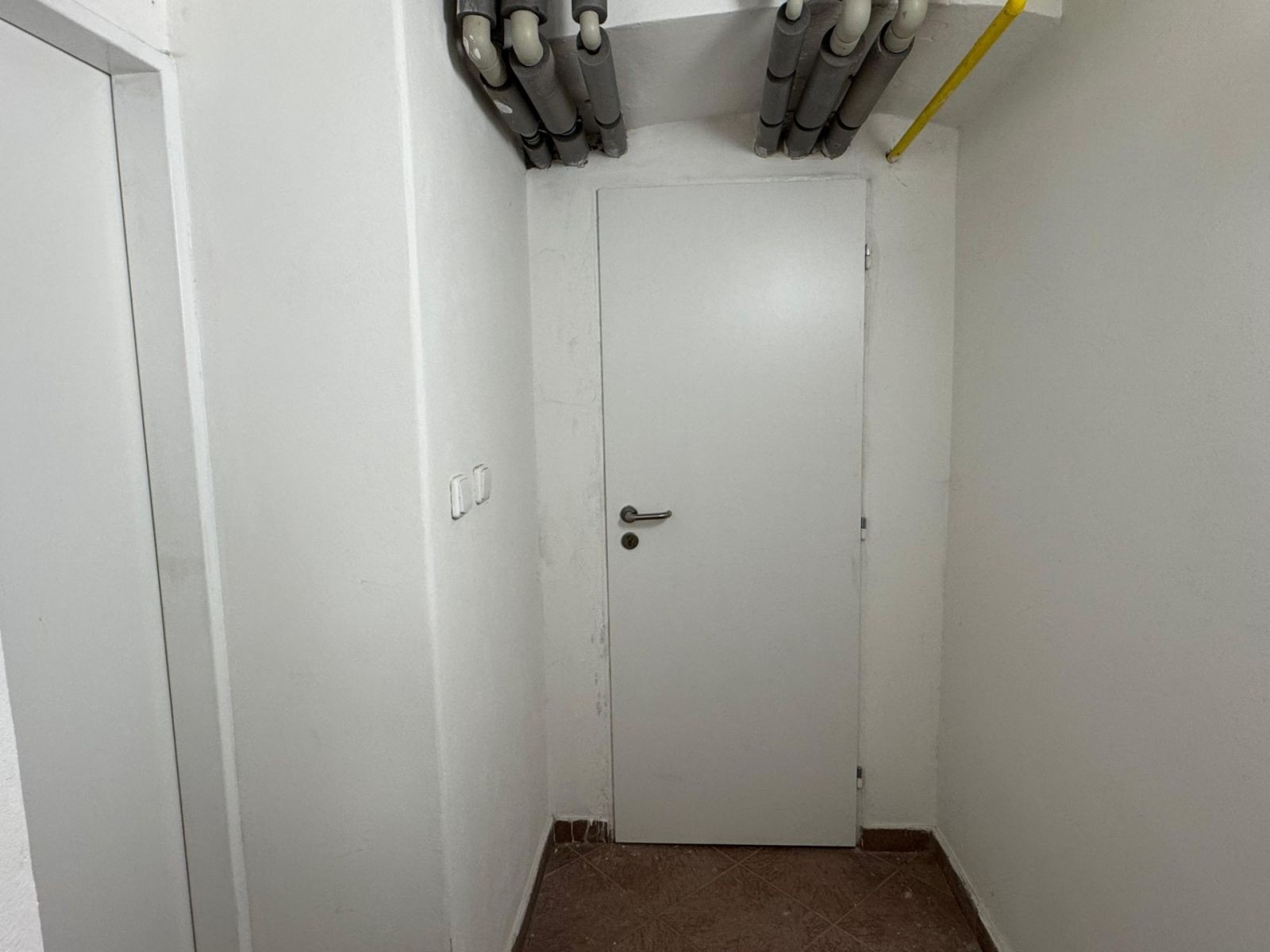Prodej obchodní prostory - Tusarova, Praha - Holešovice, 187 m² - 5