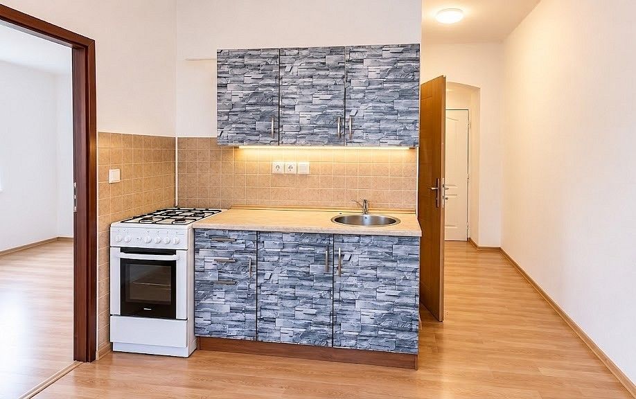 1+1, Božkovská, Plzeň, 36 m² - 1