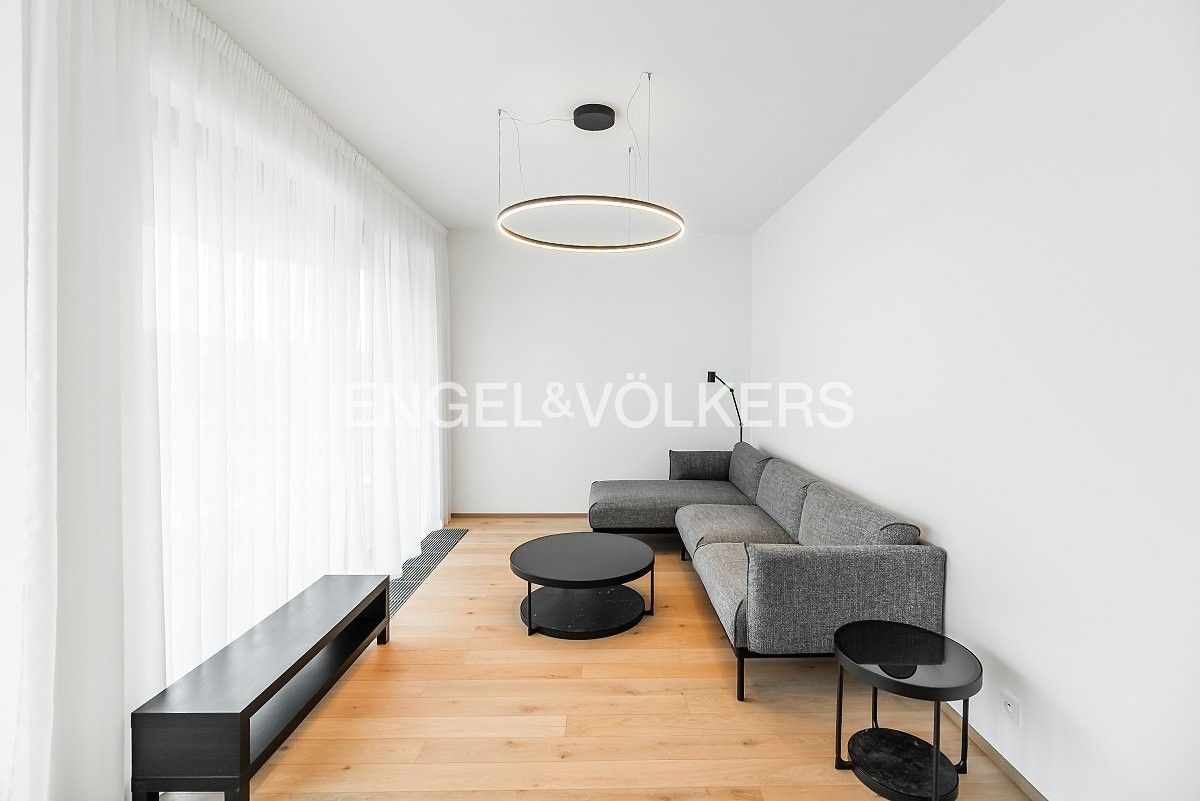 Pronájem byt 2+kk - Na dračkách 476, Praha Veleslavín, 65 m² - 5