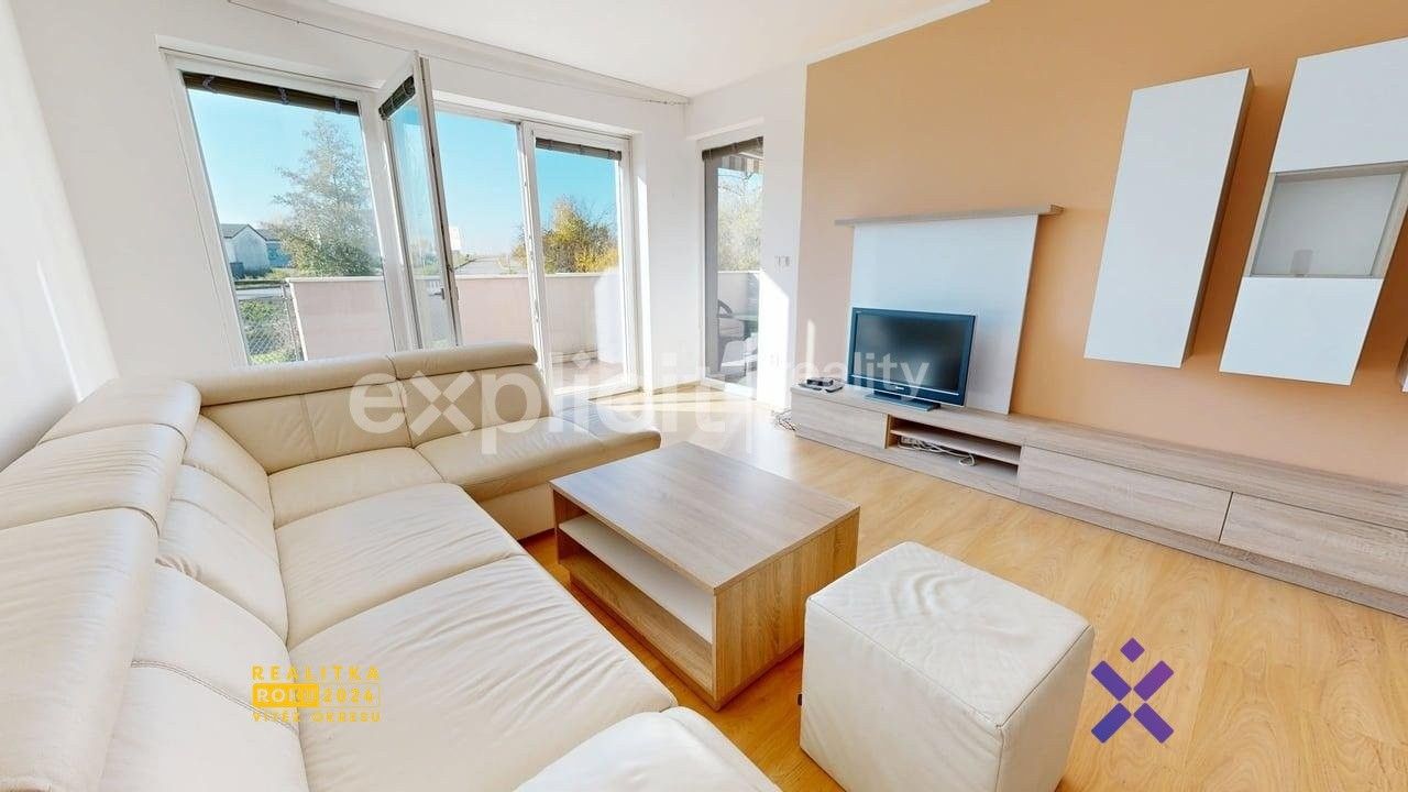 2+kk, Nitranská, Kroměříž, 69 m²