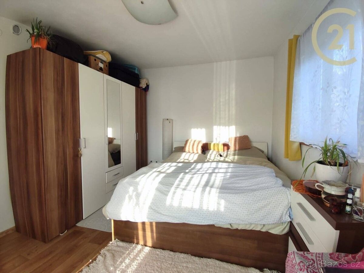 Pronájem rodinný dům - Janová, 755 01