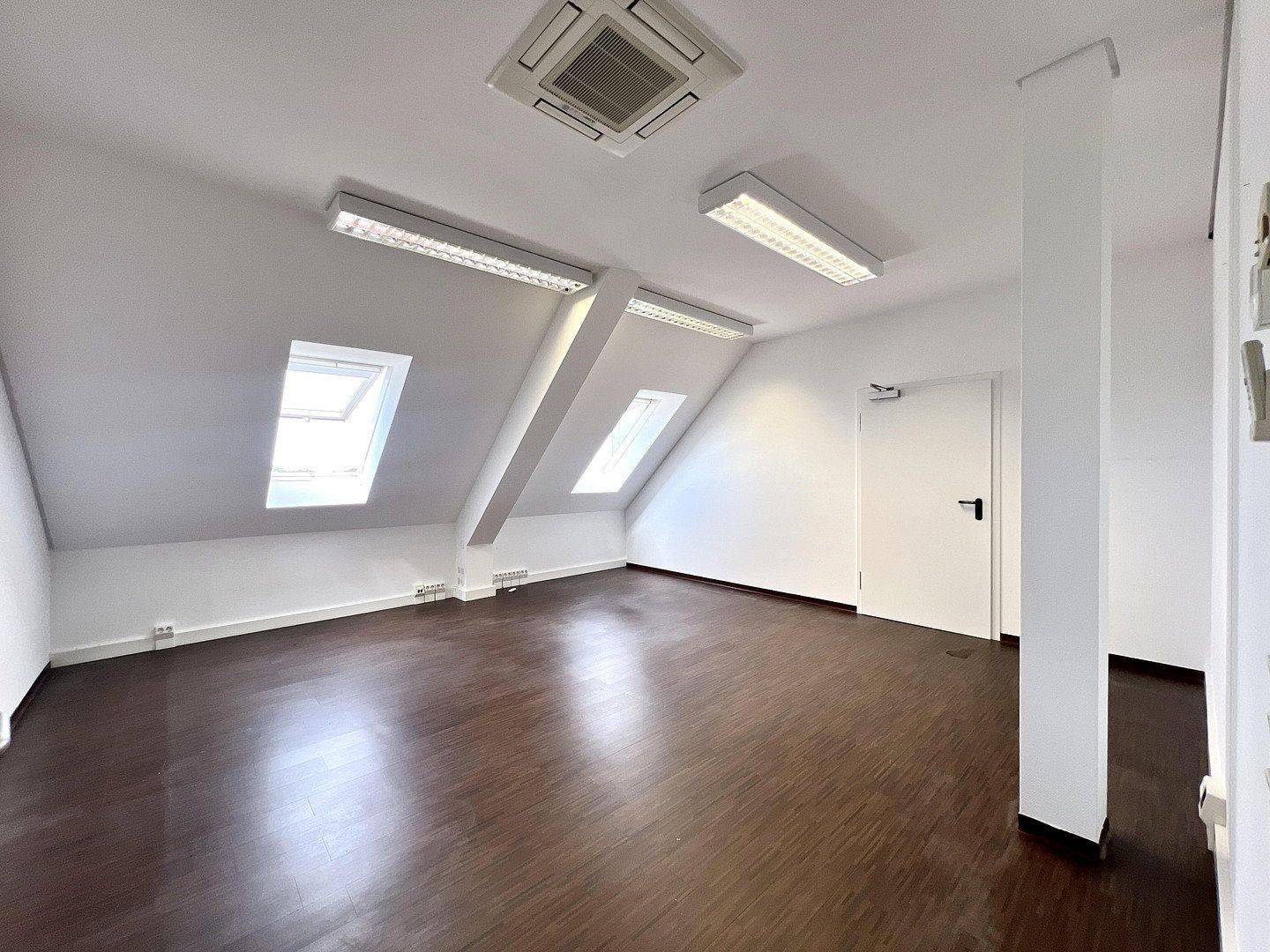 Kancelář · 170 m² · Nürnberger Str. 2a-4, , Hessen - 4