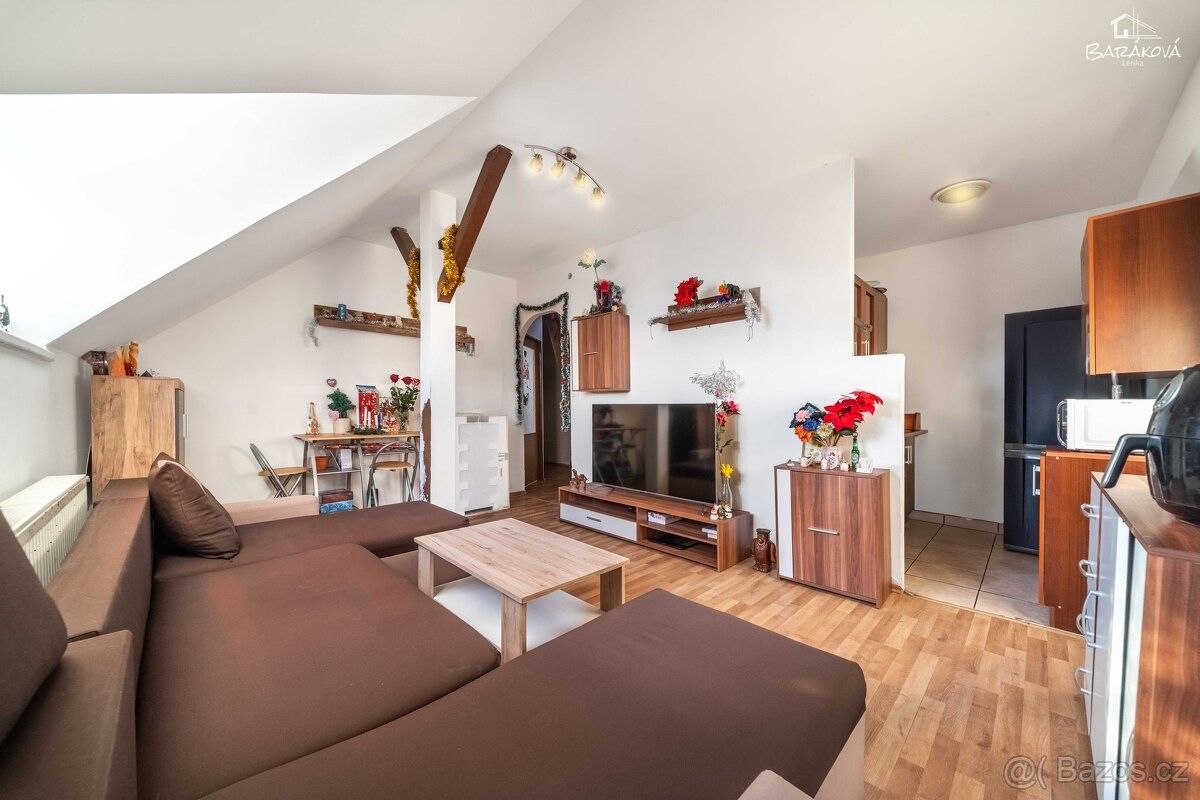 Prodej byt - Štěnovice, 332 09