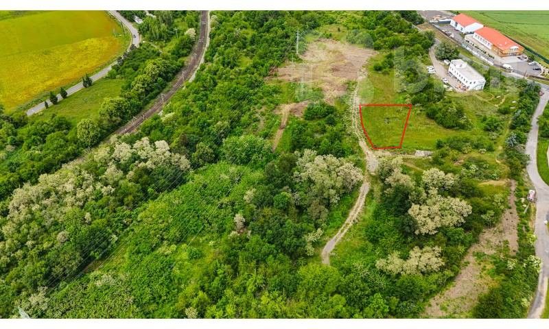 Prodej pozemek pro bydlení - Chvatěruby