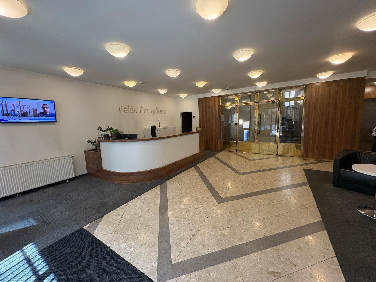 Pronájem obchodní prostory - Purkyňova, Praha - Nové Město, 25 m² - 2