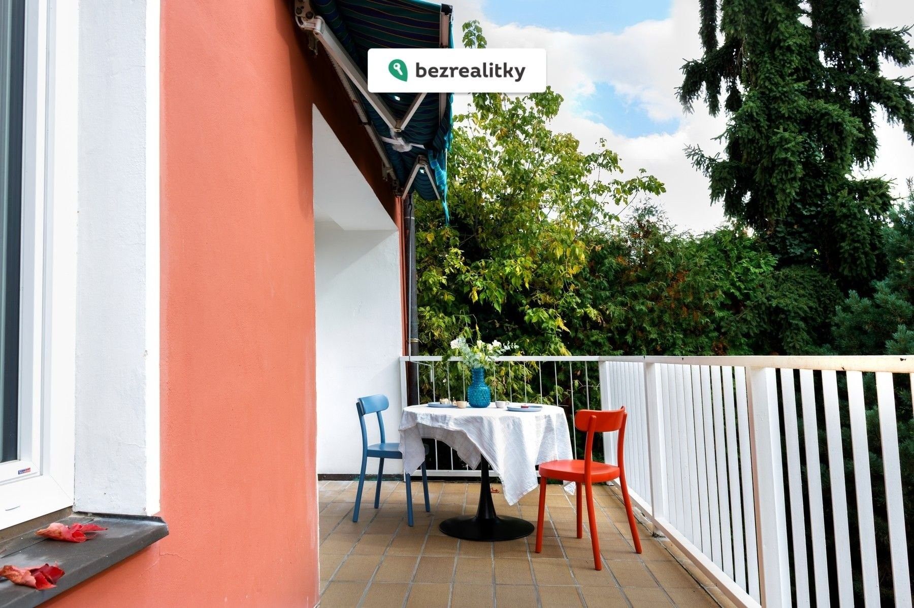 Prodej rodinný dům - Hornocholupická, Praha, 232 m²