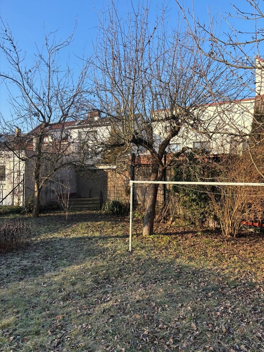 Rodinné domy, Pardubice, 530 03 - 1