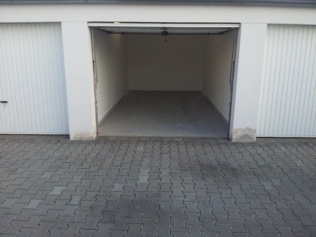 Garáže, Prostějov, 796 01 - 2