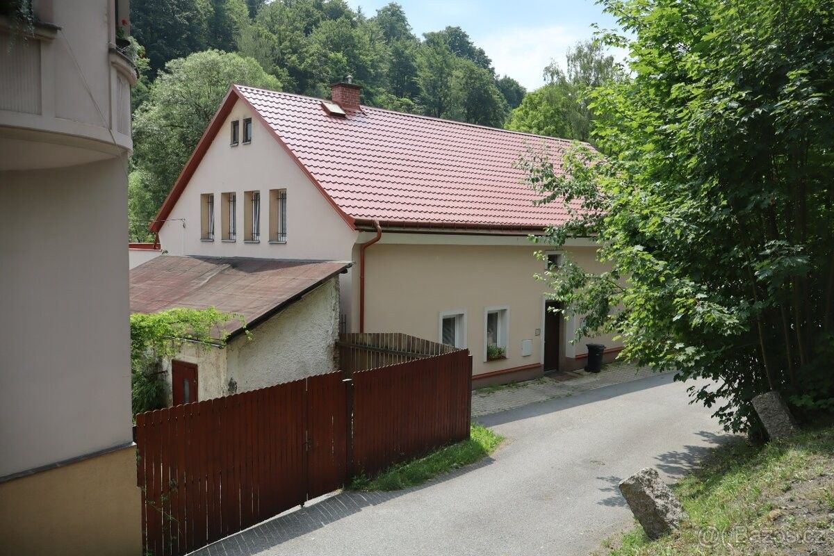 Rodinné domy, Jablonec nad Nisou, 466 01 - 2
