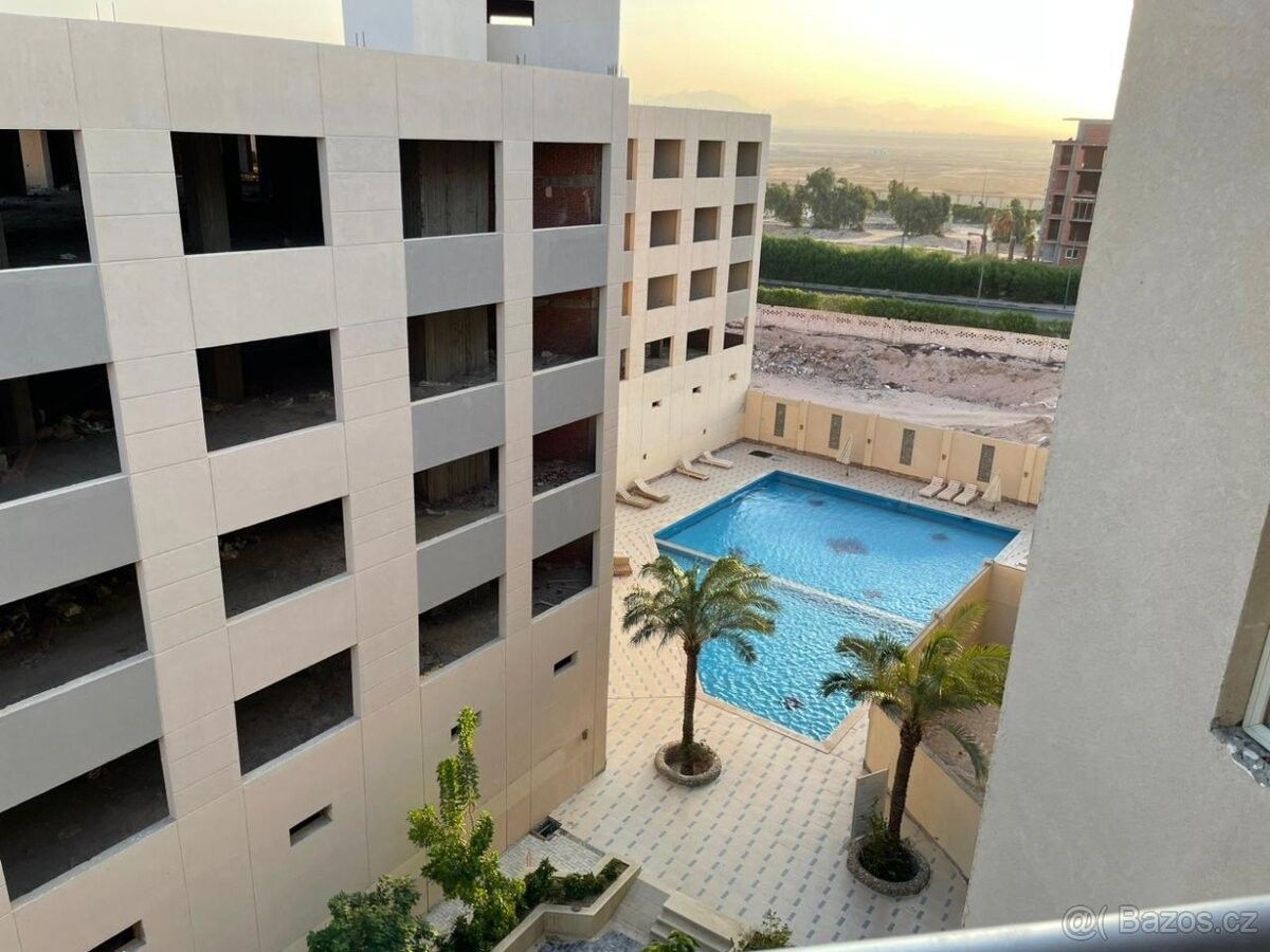 Prodej byt - 987 66, Zahraničí