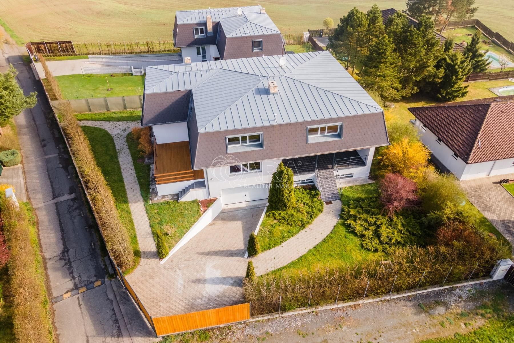 Prodej rodinný dům - Nebřich, Neveklov, 647 m²