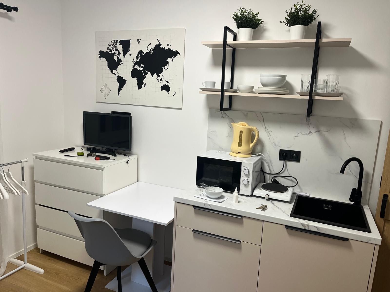 Obchodní prostory · 15 m² · Plzeňská, Praha - Smíchov - 3