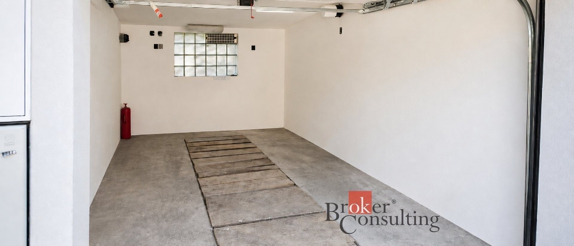 Garáž · 25 m² · Pod Krčským lesem 760, Praha Krč - 3