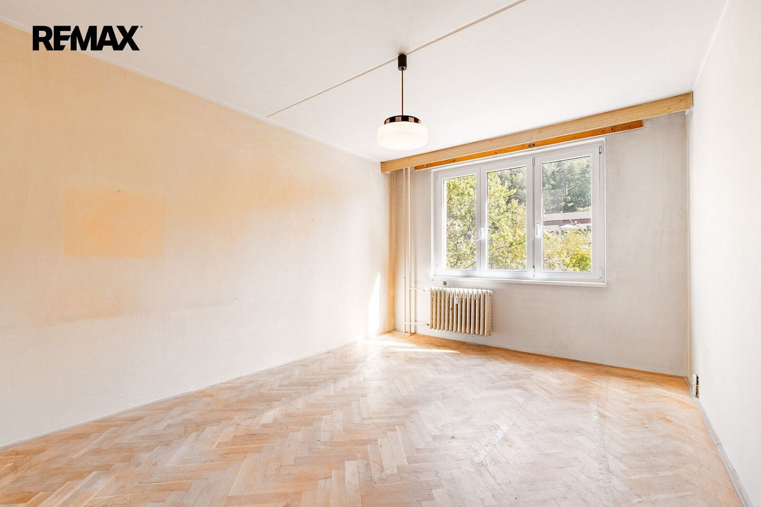 Byt 4+1 · 78 m² · Modenská, Karlovy Vary - Doubí - 4