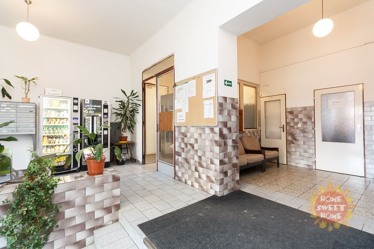 Kancelář · 22 m² · Petrohradská 216, Praha Vršovice - 3