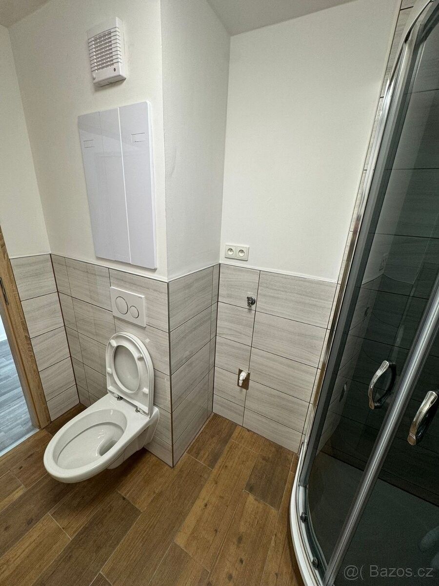 Prodej byt - Lenora, 384 42