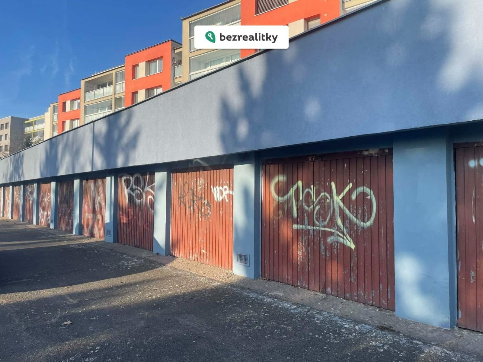 Prodej garáž - Slévačská, Praha, 16 m²