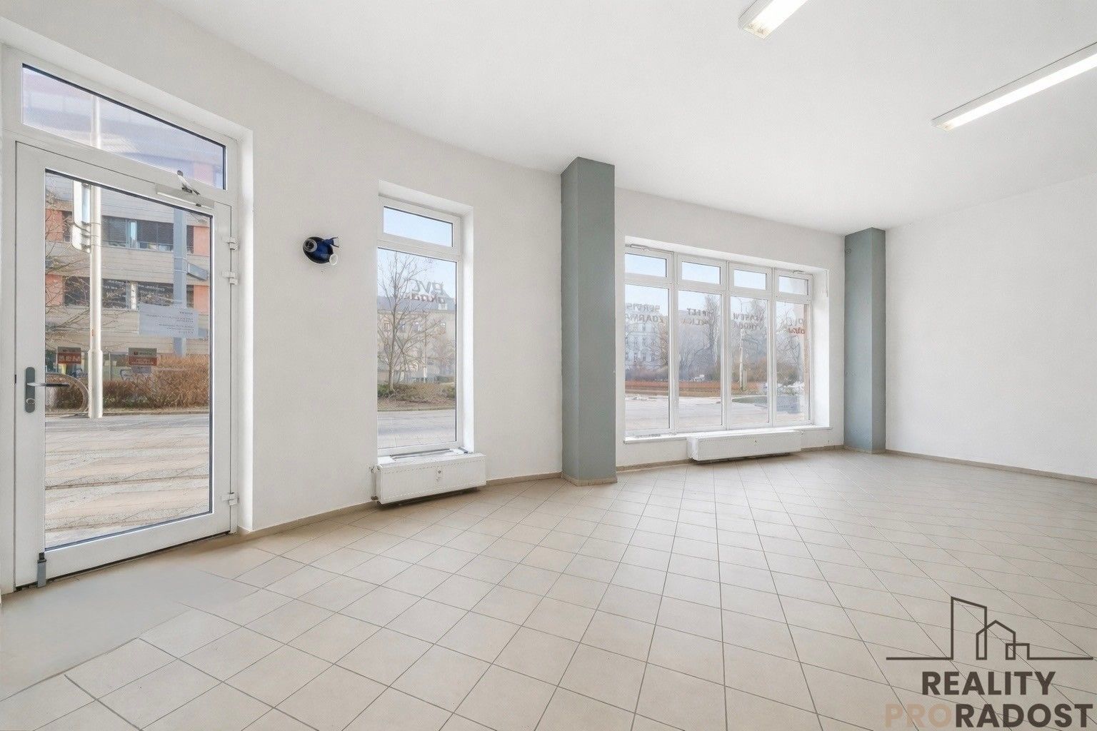 Obchodní prostory, Wellnerova, Olomouc, 65 m²