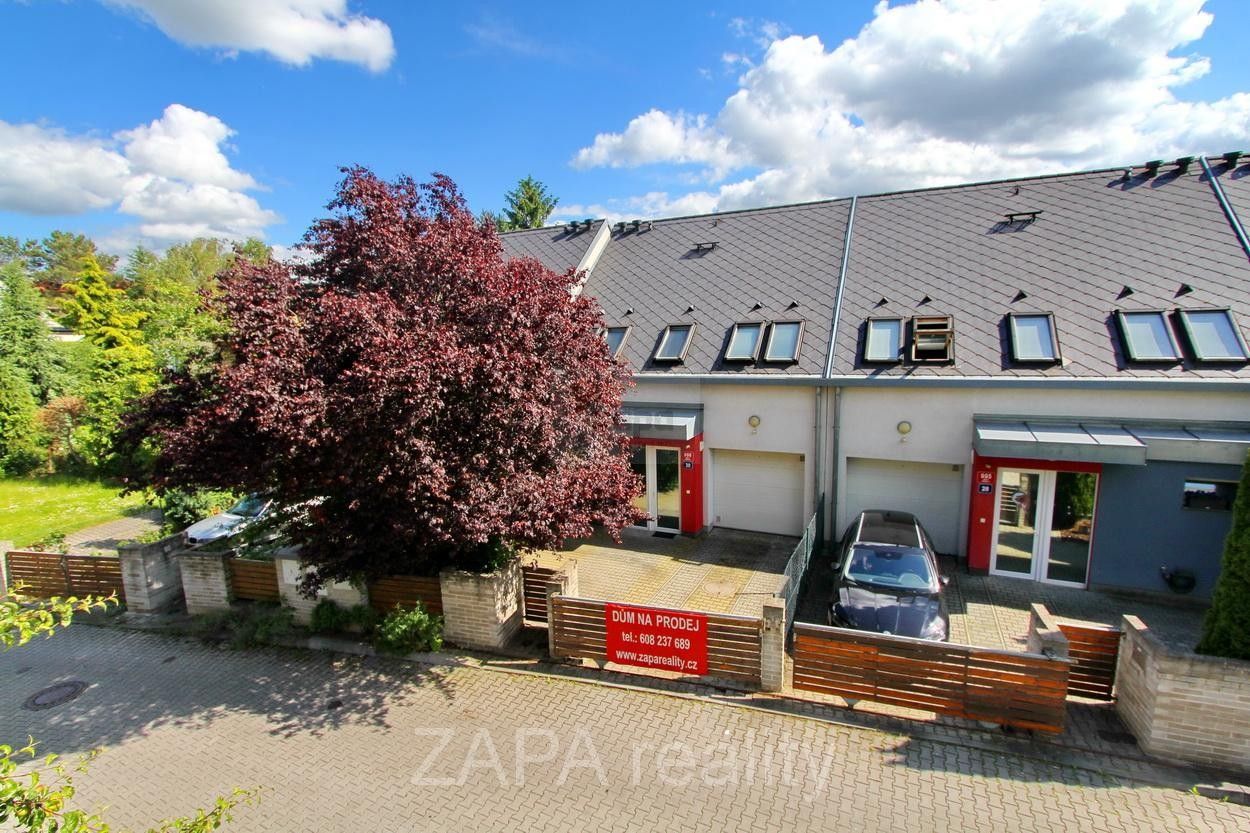 Rodinné domy, Pod Nouzovem, Praha, 147 m²