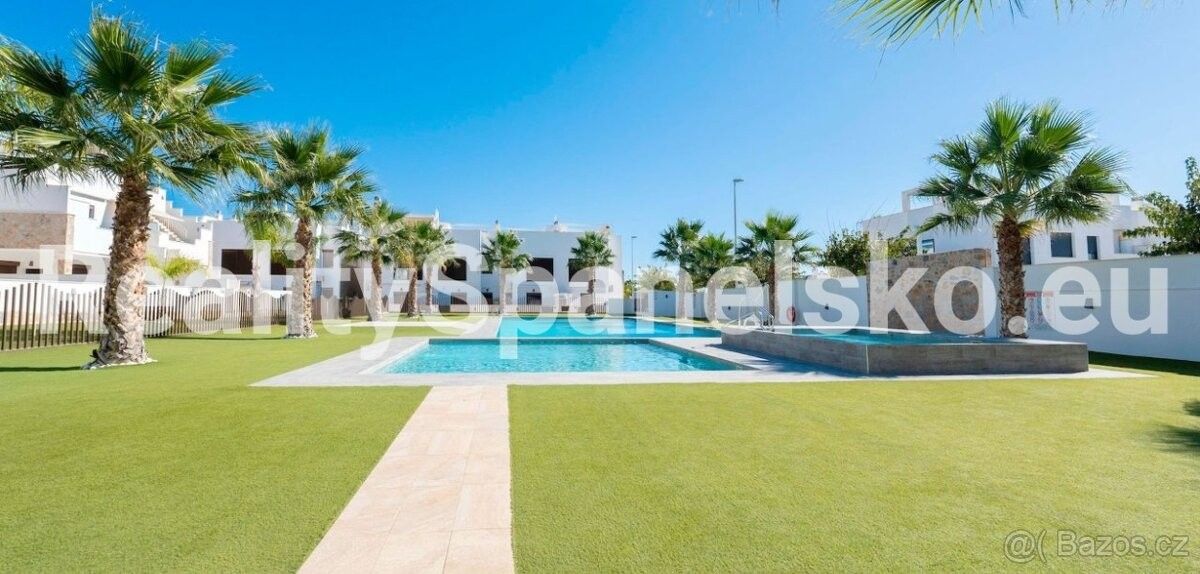 Prodej byt - 987 66, Zahraničí