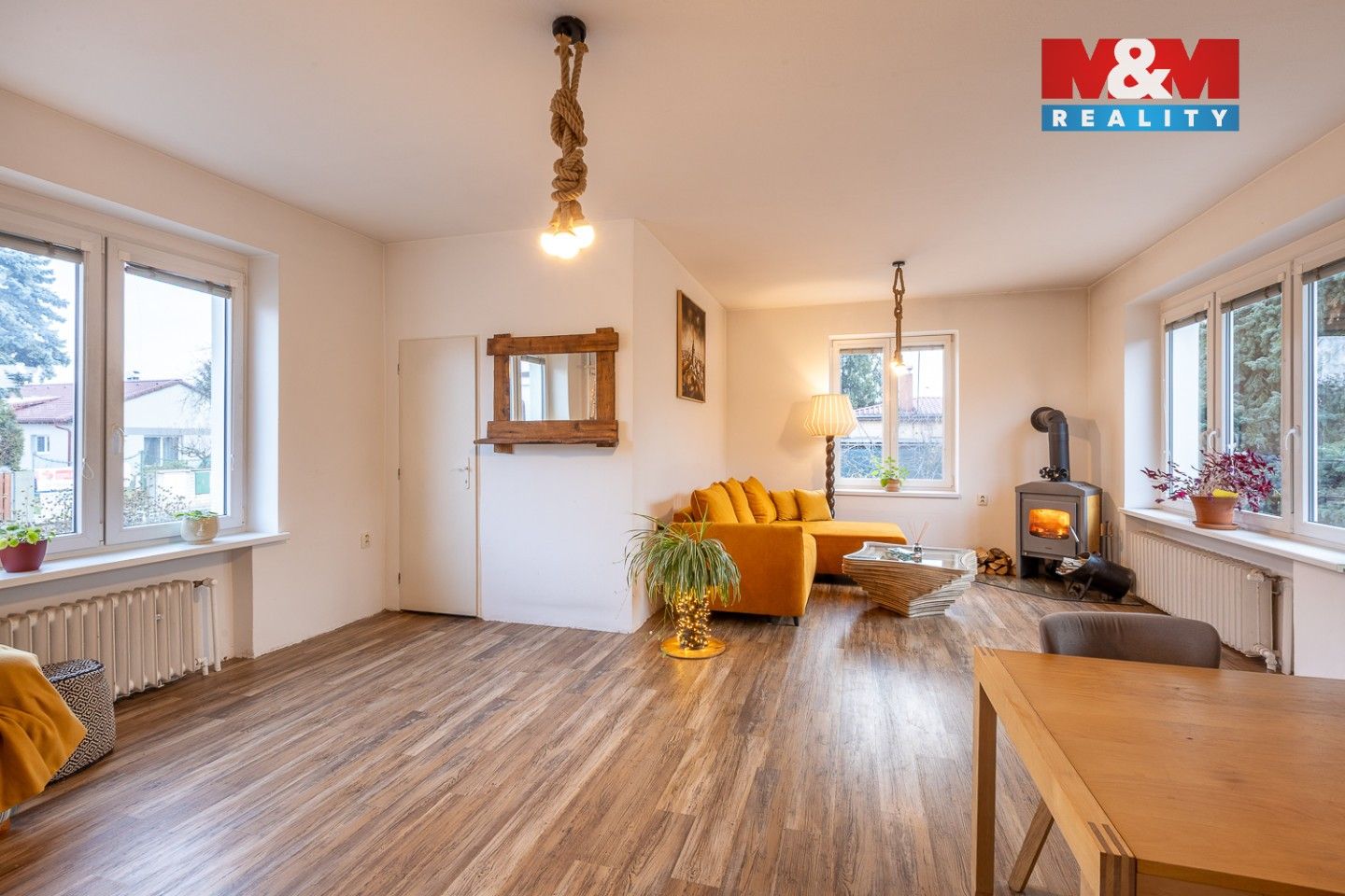 Prodej rodinný dům - K Přívozu, Káraný, 147 m²