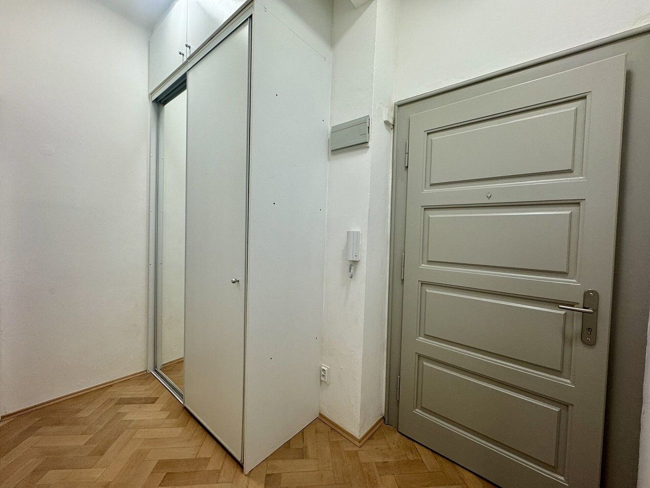 Byt 2+kk · 48 m² · Praha - Dejvice, okres Praha 6, Hlavní město Praha - 4